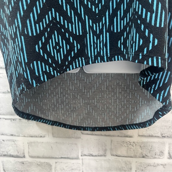 LulaRoe Teal and Black Irma Tunic Top XXS - Picture 5 of 8
